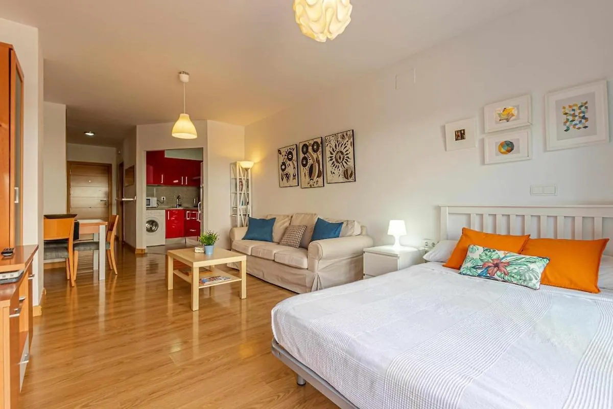 797 Holiday Rentals - Encantador Estudio Para 2 En El Centro De Arroyo Benalmadena