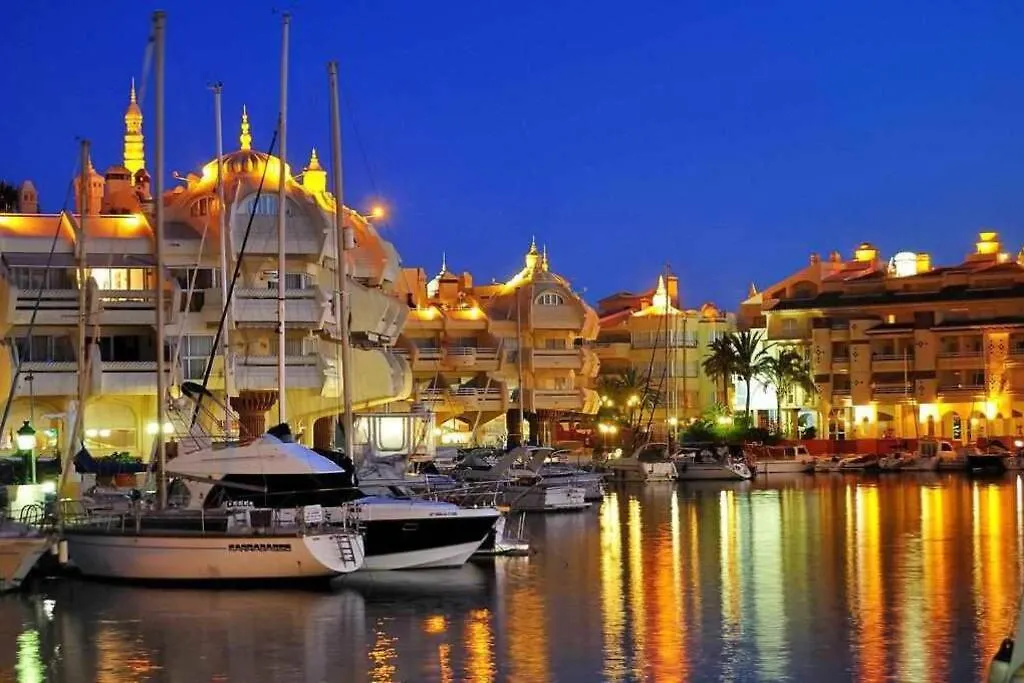 797 Holiday Rentals - Encantador Estudio Para 2 En El Centro De Arroyo Benalmadena