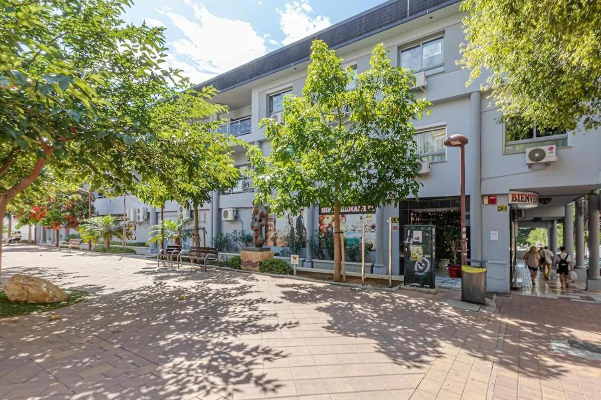 797 Holiday Rentals - Encantador Estudio Para 2 En El Centro De Arroyo Бенальмадена 0*,  Испания