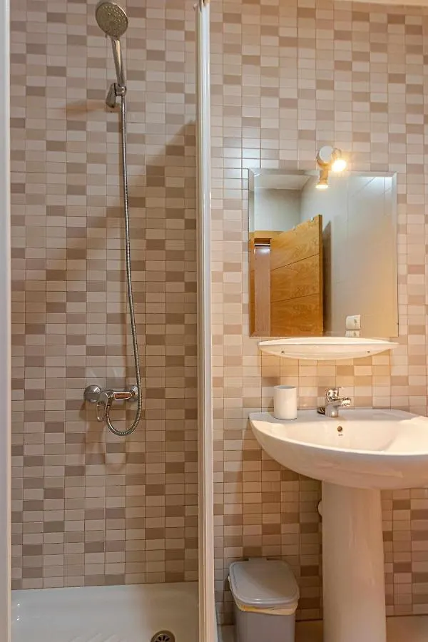 797 Holiday Rentals - Encantador Estudio Para 2 En El Centro De Arroyo Бенальмадена 0*,  Испания